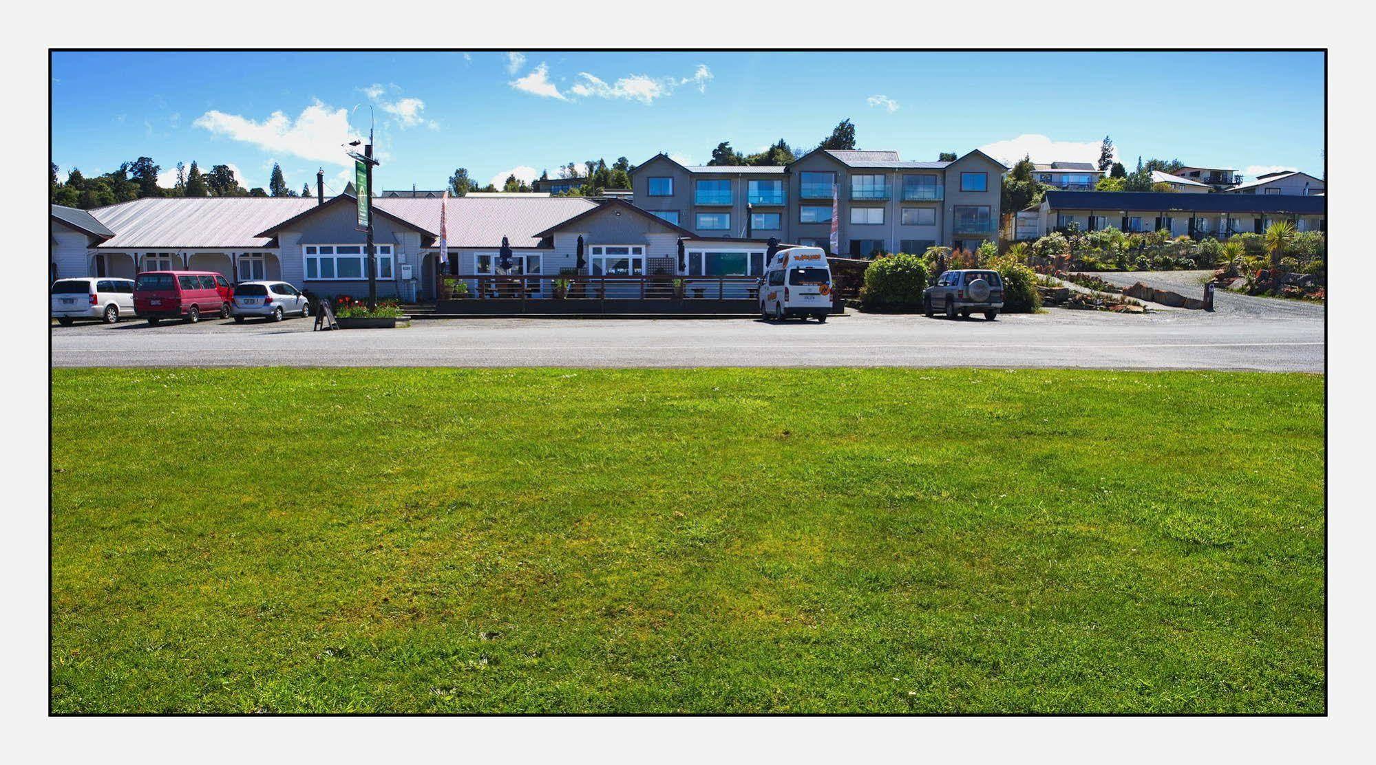 Hotel Lake Brunner Greymouth Eksteriør billede