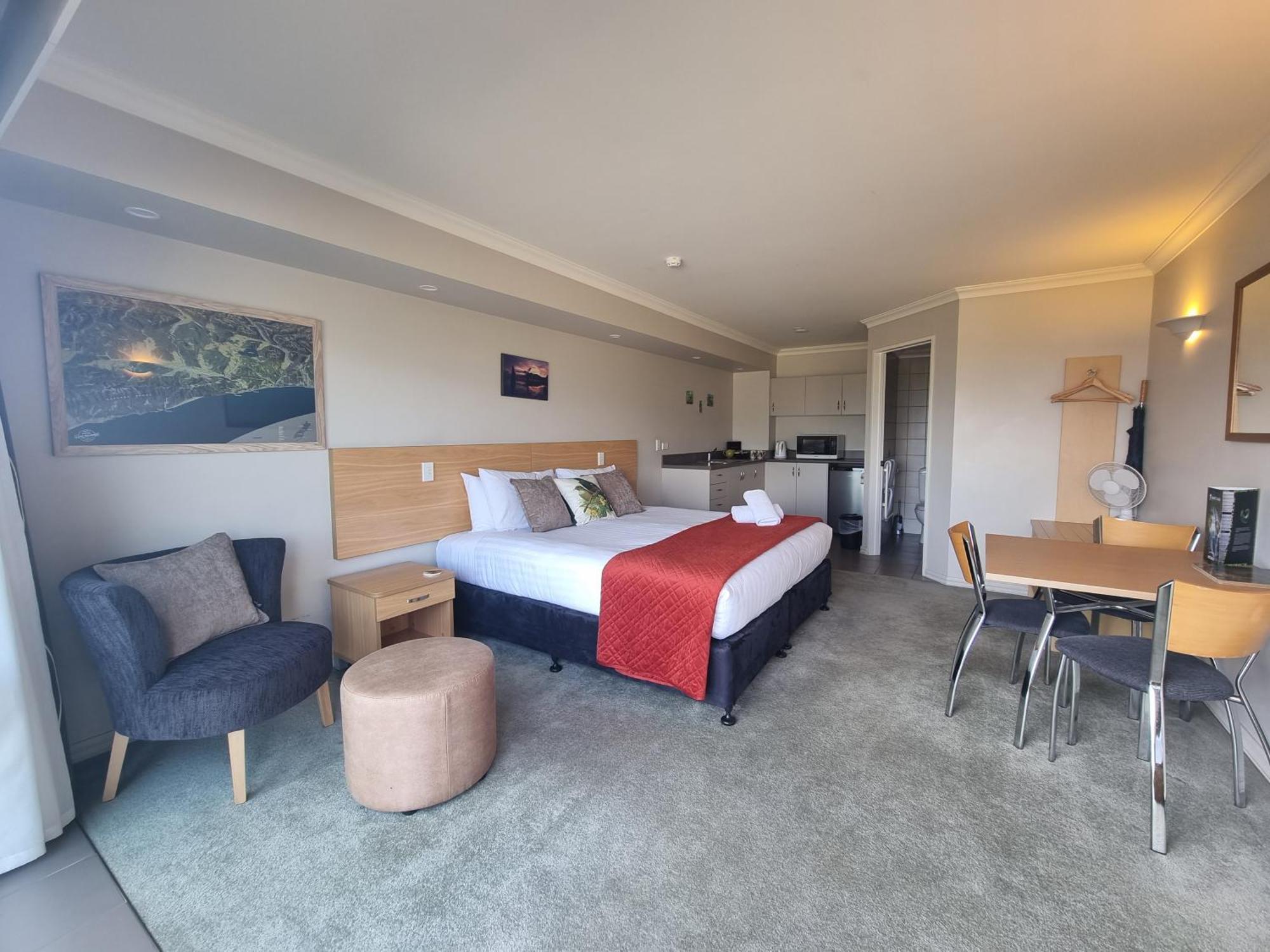 Hotel Lake Brunner Greymouth Eksteriør billede