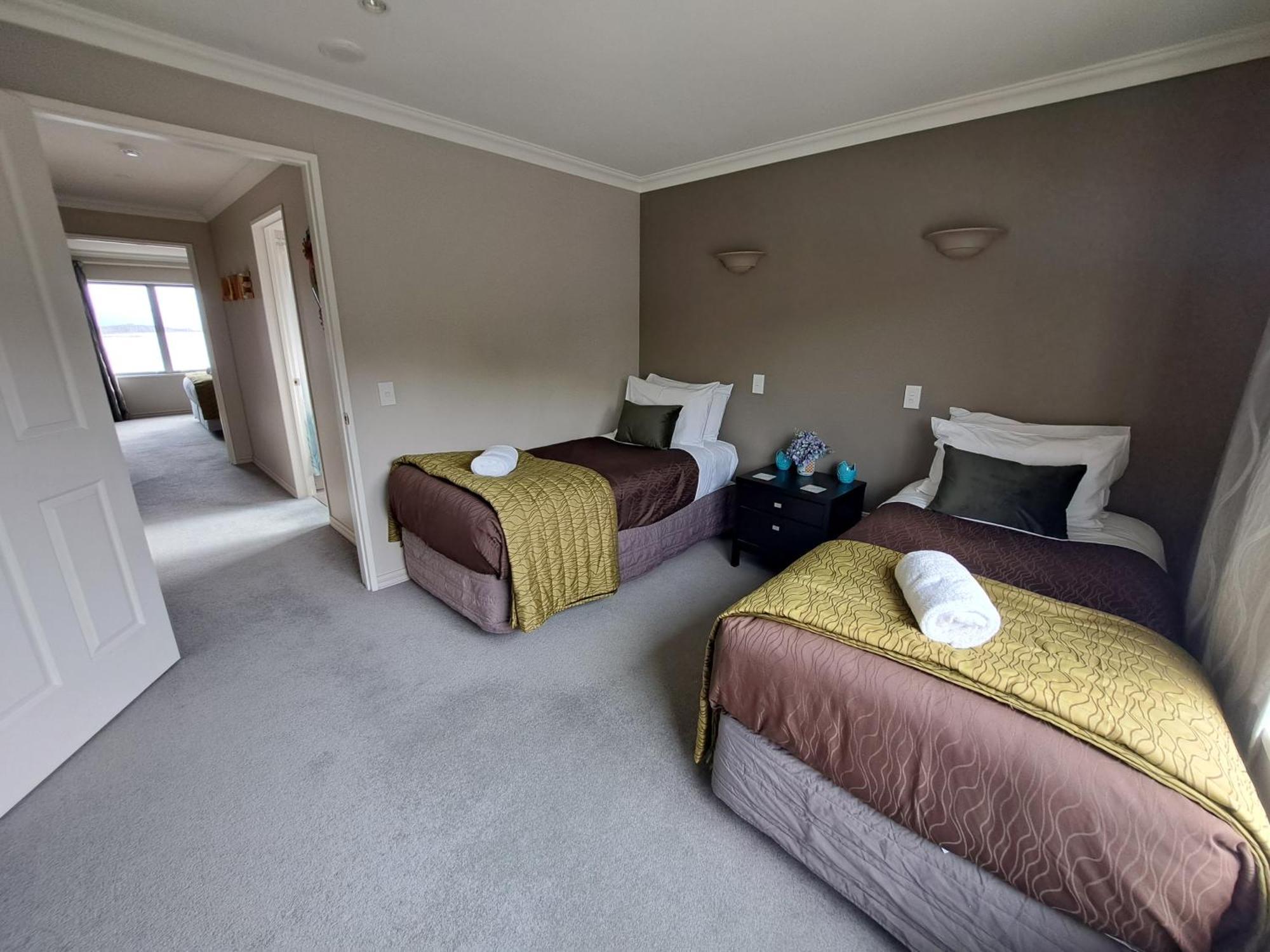 Hotel Lake Brunner Greymouth Eksteriør billede