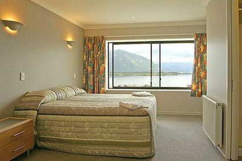 Hotel Lake Brunner Greymouth Eksteriør billede