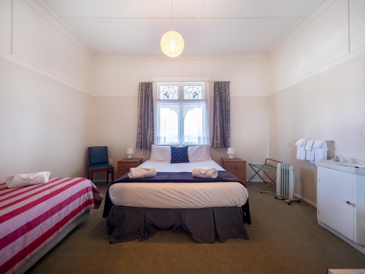 Hotel Lake Brunner Greymouth Eksteriør billede